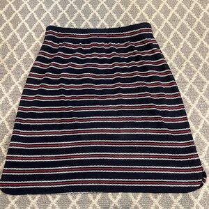 Like New Talbots Petite P Navy Blue White Red Rope Pattern Pull On Soft Skirt